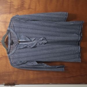 The Limited 3/4 Sleeve Blouse. Small